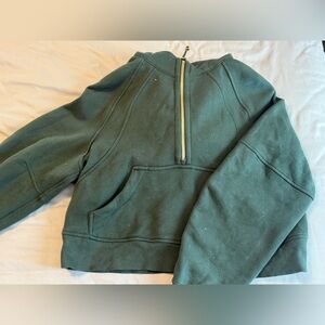 Lululemon legacy green and gold scuba hoodie XS/S